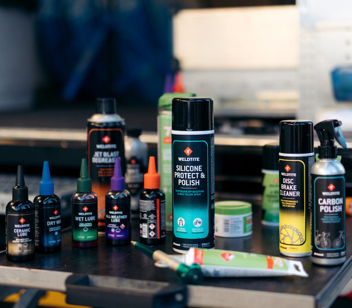 Поступление смазок и велохимии Weldtite!