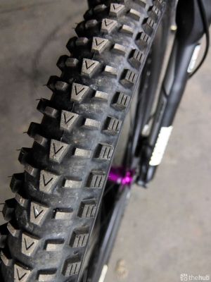 Покрышка VeeTire CROWN F 27.5x2.25 Folding