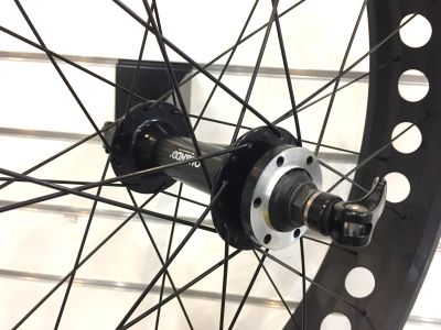 Колесо заднее для Fatbike 32H (Quando 190 мм)