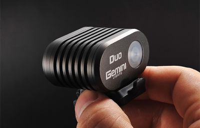 Фара Gemini XERA Duo Led Light System 1500 Lumen (4-Cell Battery) DUO-4